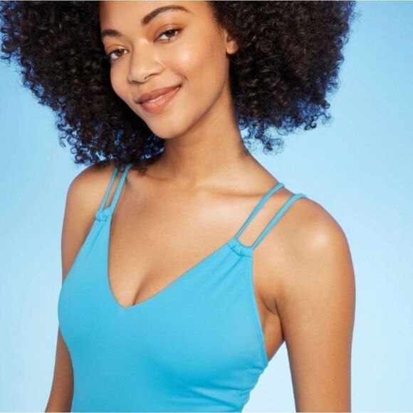 Women's Tunneled Plunge One Piece Swimsuit - Shade & Shore NWT - Picture 4 of 7